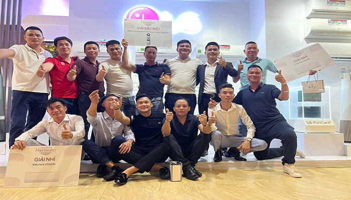 Mua điều hòa LG V13WIN1 đến điện máy Phúc Khánh